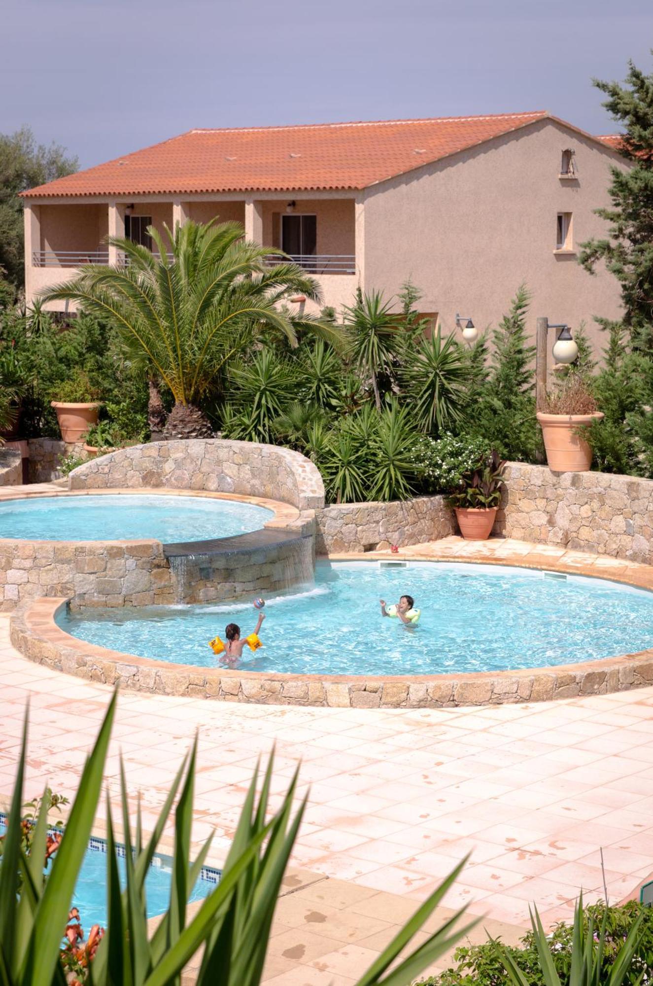 Village de vacances Résidence Benista 3*